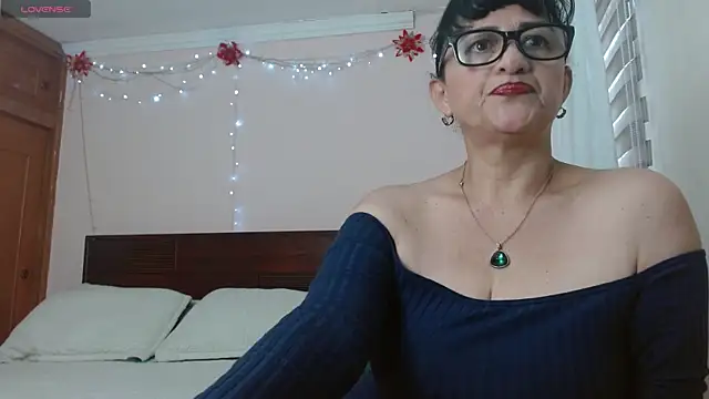 Snapshot of ISABEEL_SOFIA01 chatting on 17, 1, 2026 ISABEEL SOFIA01 online show from 17, 1, 2026