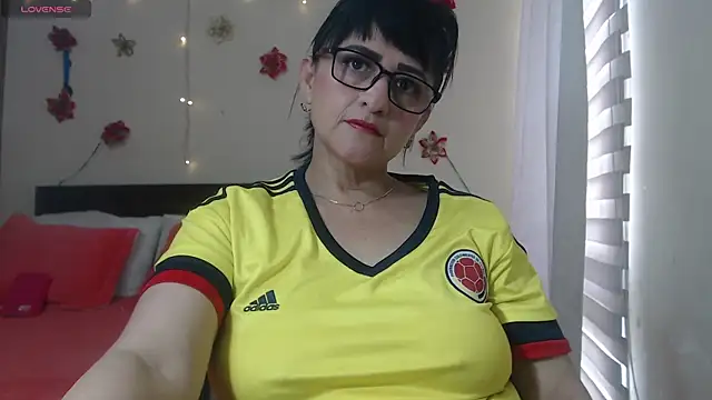 ISABEEL SOFIA01 online show from 20, 3, 2025