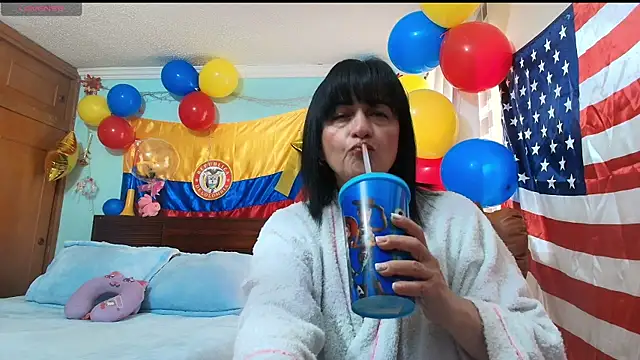 Snapshot of ISABEEL_SOFIA01 chatting on 27, 6, 2026 ISABEEL SOFIA01 online show from 27, 6, 2026