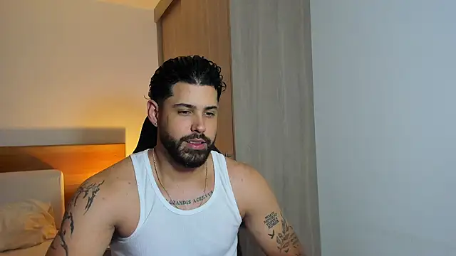 Justyn Torres online show from 25, 2, 2025