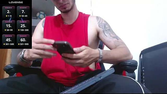 Snapshot of freestyle_blake1 chatting on 27, 10, 2025 freestyle blake1 online show from 27, 10, 2025