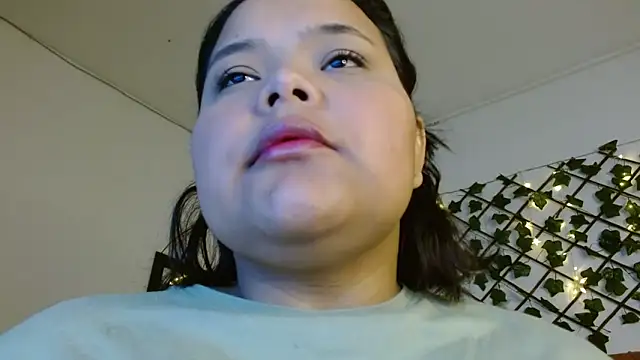 sexychubby    online show from 14, 3, 2025