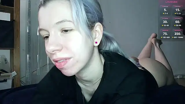 Snapshot of cruellagoth666 chatting on 21, 5, 2026 cruellagoth666 online show from 21, 5, 2026