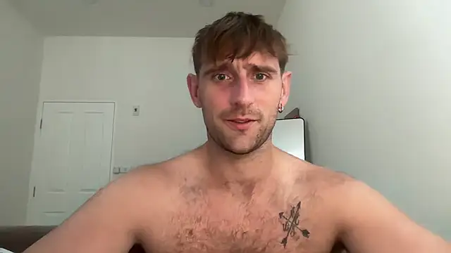 Snapshot of lukegunn chatting on 22, 6, 2026 lukegunn online show from 22, 6, 2026