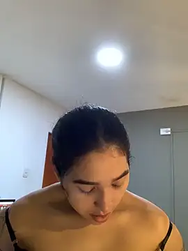 Snapshot of Amandanauty chatting on 5, 11, 2025 Amandanauty online show from 5, 11, 2025