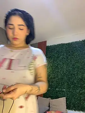 Snapshot of Amandanauty chatting on 7, 11, 2025 Amandanauty online show from 7, 11, 2025