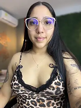 Amandanauty online show from 24, 3, 2026