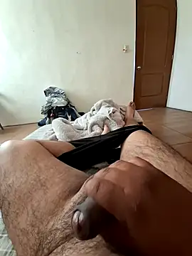 Snapshot of Calamaco07 chatting on 13, 10, 2025 Calamaco07 online show from 13, 10, 2025