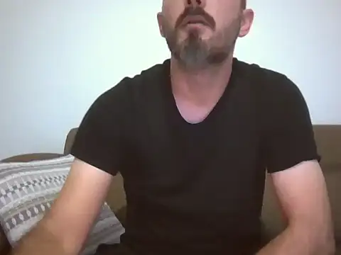 Abbymanxoxo online show from 9, 11, 2025