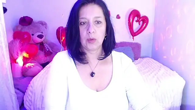 Snapshot of camilalatti chatting on 11, 2, 2026 camilalatti online show from 11, 2, 2026