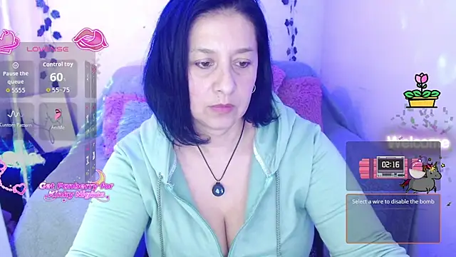 camilalatti online show from 15, 11, 2025