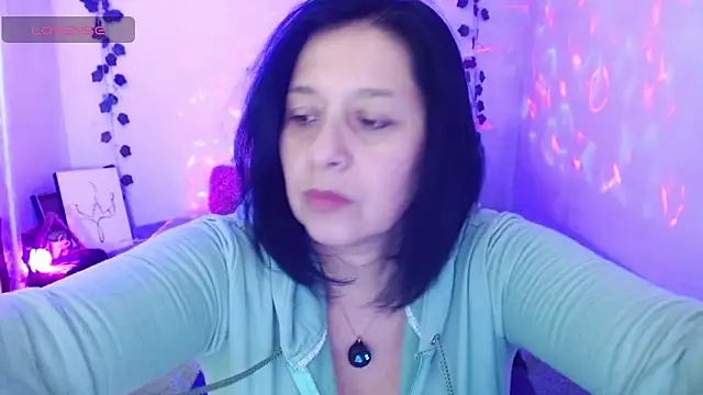 camilalatti online show from 5, 12, 2025