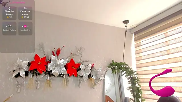 EmmaFerrary online show from 26, 11, 2025