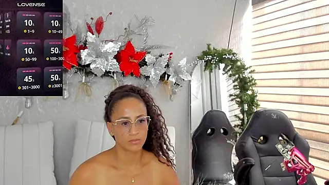 EmmaFerrary online show from 21, 12, 2025