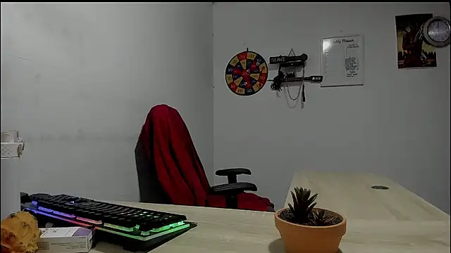 Scarlett Sen online show from 6, 3, 2025