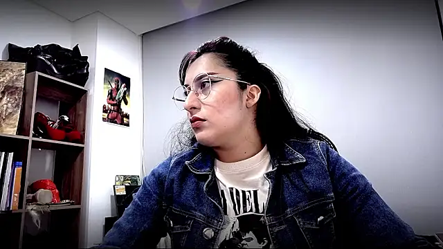 Scarlett Sen online show from 6, 3, 2026