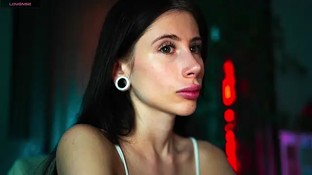 Your Nicolett online show from 21, 3, 2025