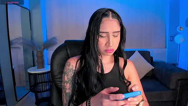 NickyLawson online show from 26, 9, 2025