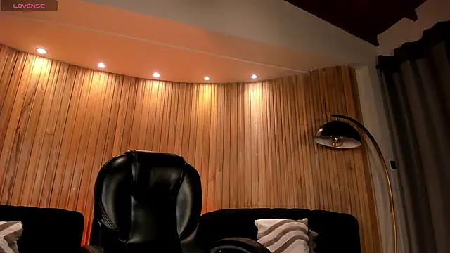 NickyLawson online show from 6, 4, 2026