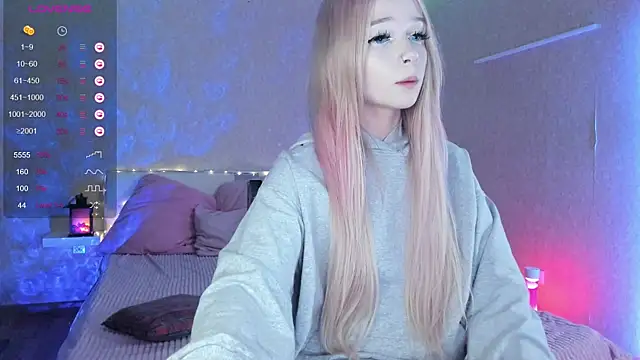 Misty Shadow online show from 13, 3, 2025