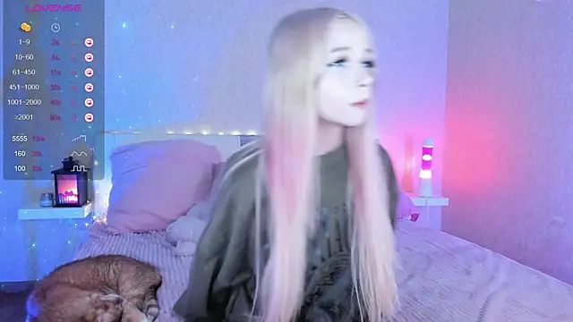 Misty Shadow online show from 30, 1, 2025