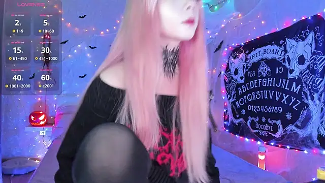 Misty Shadow online show from 31, 10, 2025