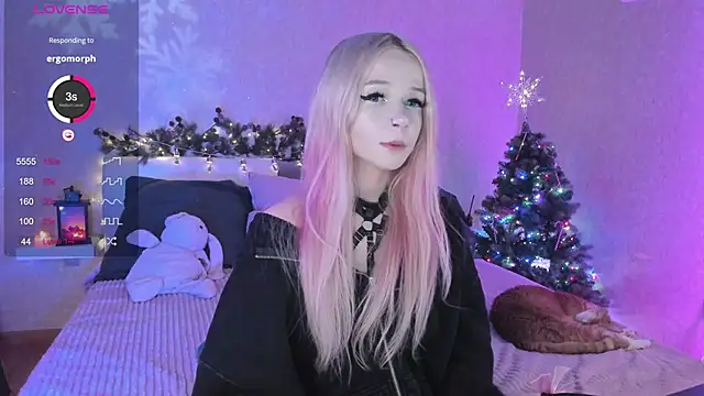 Misty Shadow online show from 24, 12, 2024