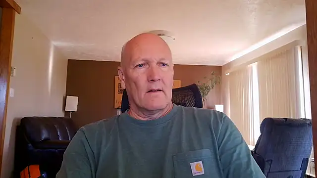 Snapshot of BasicAnt chatting on 28, 6, 2026 BasicAnt online show from 28, 6, 2026