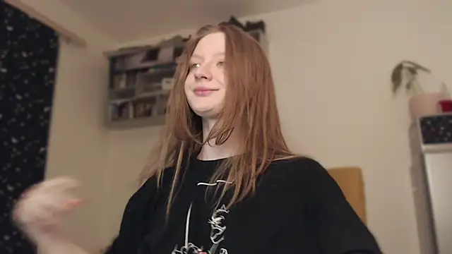 mollytuck online show from 4, 1, 2025