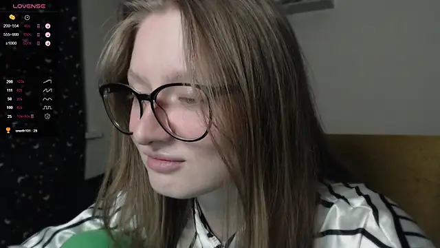 mollytuck online show from 14, 3, 2025