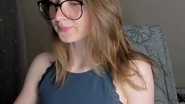 mollytuck online show from 12, 9, 2025