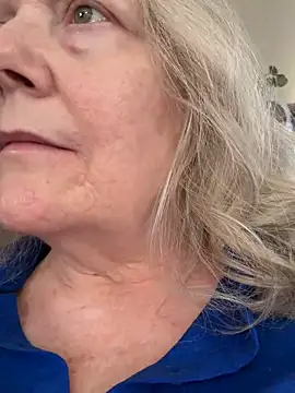 Snapshot of Kaitlyn_Winters chatting on 7, 2, 2026 Kaitlyn Winters online show from 7, 2, 2026