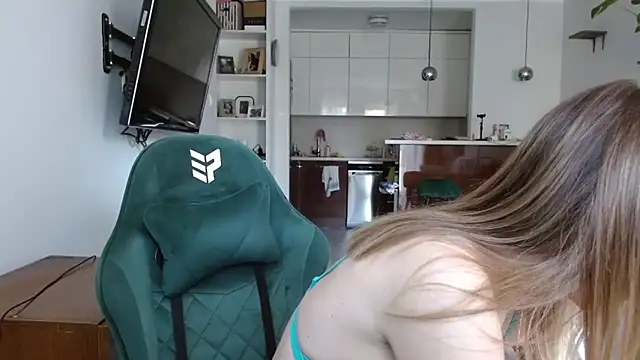 Snapshot of illusorycat chatting on 21, 10, 2025 illusorycat online show from 21, 10, 2025