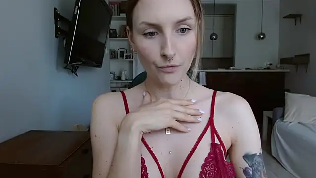 Snapshot of illusorycat chatting on 13, 10, 2025 illusorycat online show from 13, 10, 2025