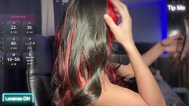 UrdreamTSgirl online show from 25, 10, 2025