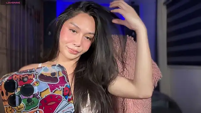 UrdreamTSgirl online show from 6, 10, 2025