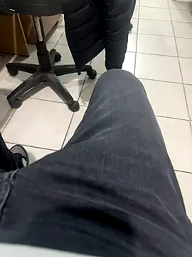 MAHKE12 online show from 24, 11, 2025