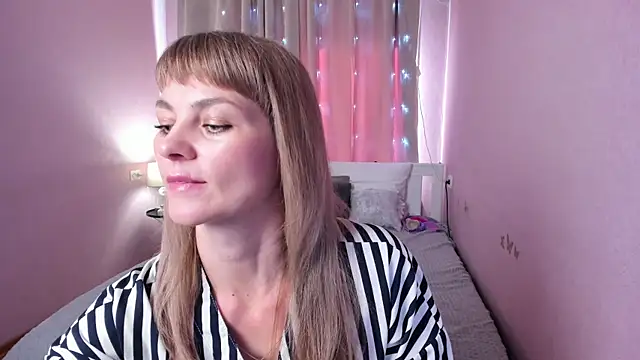 annasimonsj online show from 15, 5, 2026