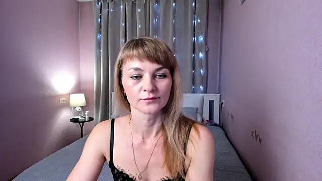 annasimonsj online show from 10, 5, 2026