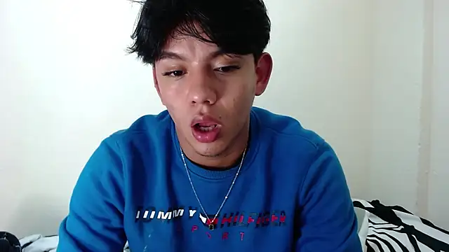 Apolo  lommelli online show from 10, 1, 2026