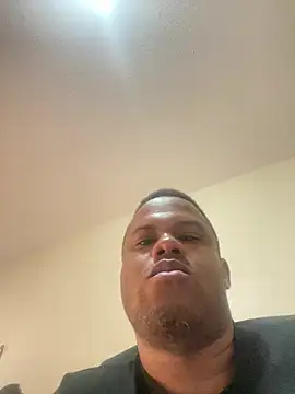 Snapshot of Iced_cloudz chatting on 13, 1, 2026 Iced cloudz online show from 13, 1, 2026