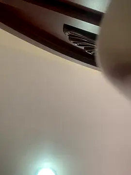 Snapshot of Iced_cloudz chatting on 16, 12, 2025 Iced cloudz online show from 16, 12, 2025