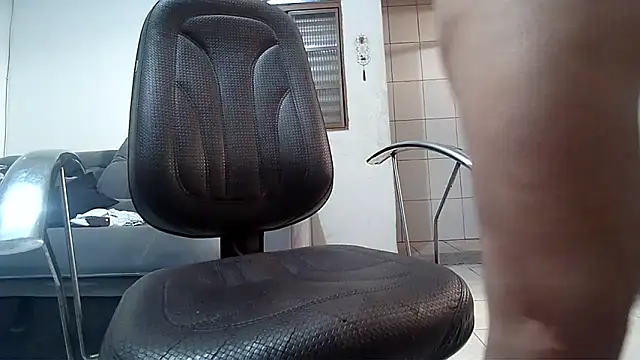 CherrylBee2022 online show from 13, 9, 2025