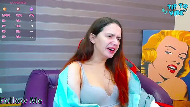 Snapshot of iris_nikhols chatting on 19, 12, 2025 iris nikhols online show from 19, 12, 2025