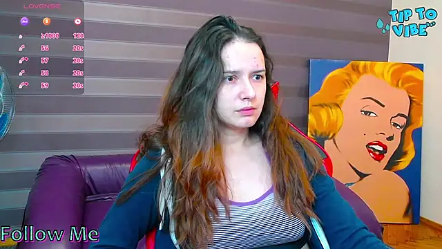 iris nikhols online show from 12, 9, 2025