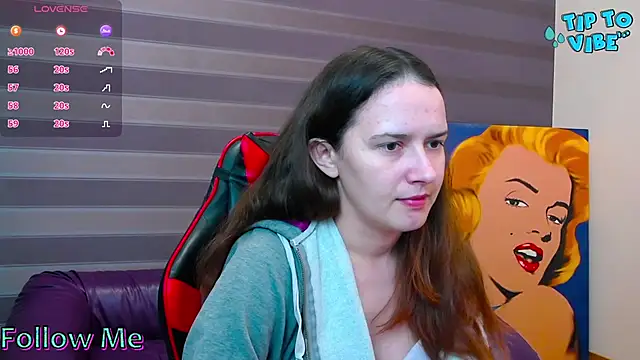 iris nikhols online show from 13, 11, 2025