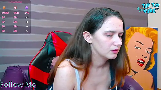 iris nikhols online show from 9, 11, 2025