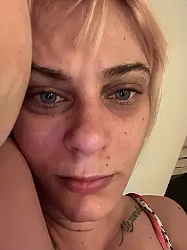 Snapshot of MarikaWild93 chatting on 2, 12, 2024 MarikaWild93 online show from 2, 12, 2024