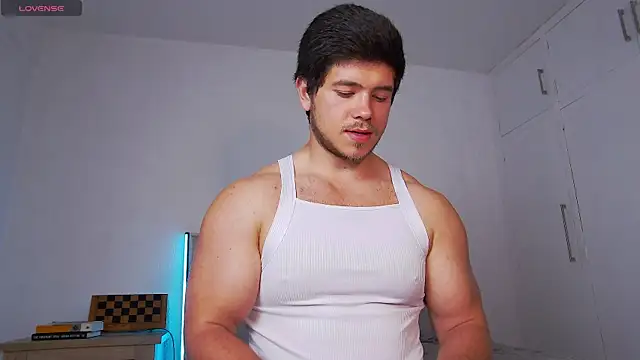 Arilas  online show from 9, 4, 2026