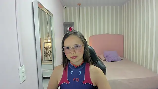 LORELAIGIVEN online show from 17, 1, 2026